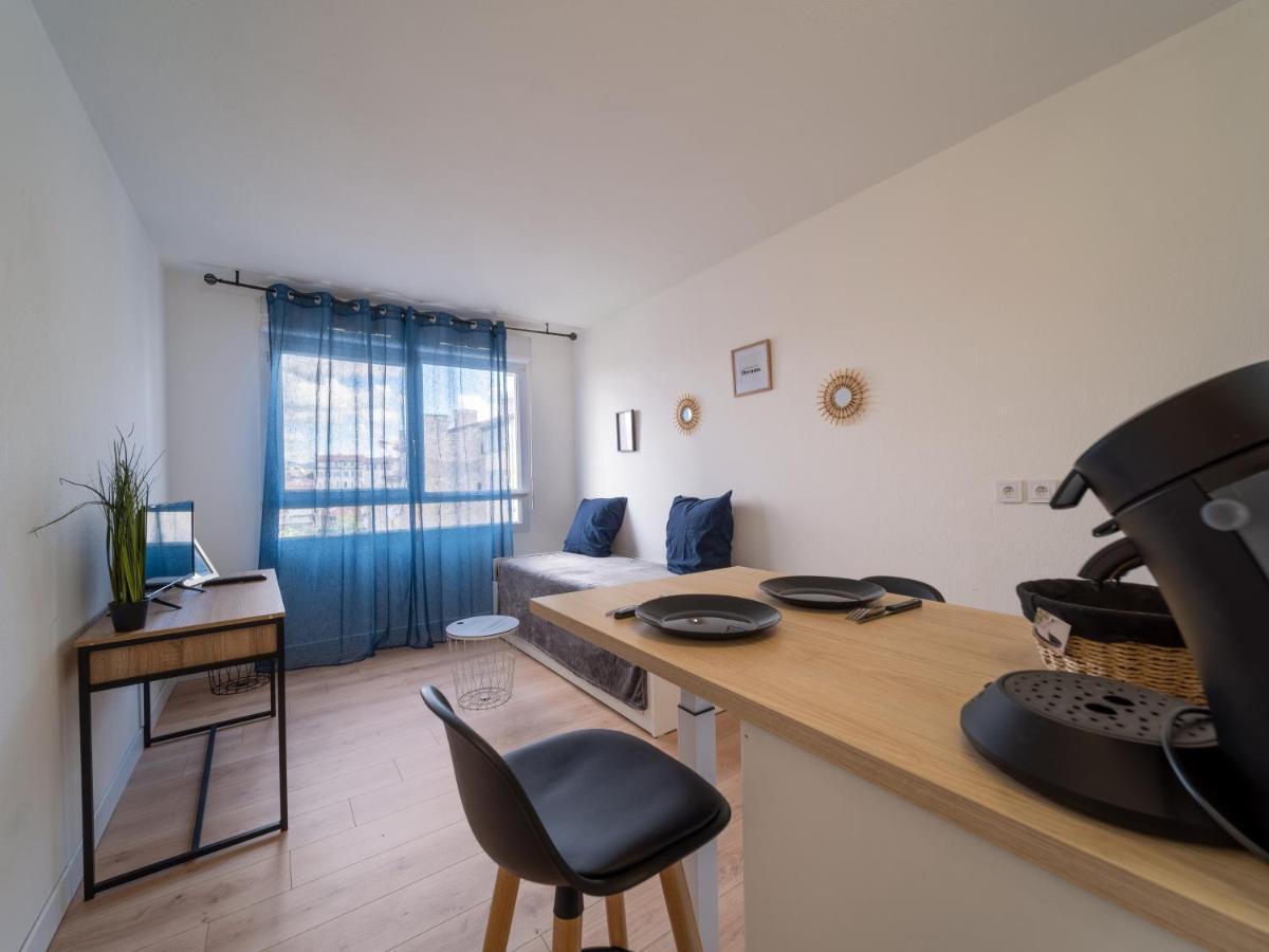 Appartement Climatise Avec Parking A 6Min A Pied De La Gare St Charles مارسيليا المظهر الخارجي الصورة