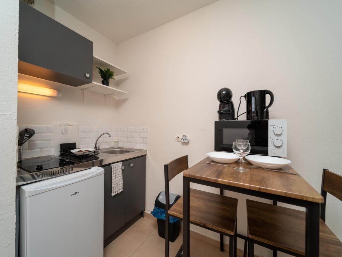 Appartement Climatise Avec Parking A 6Min A Pied De La Gare St Charles مارسيليا المظهر الخارجي الصورة