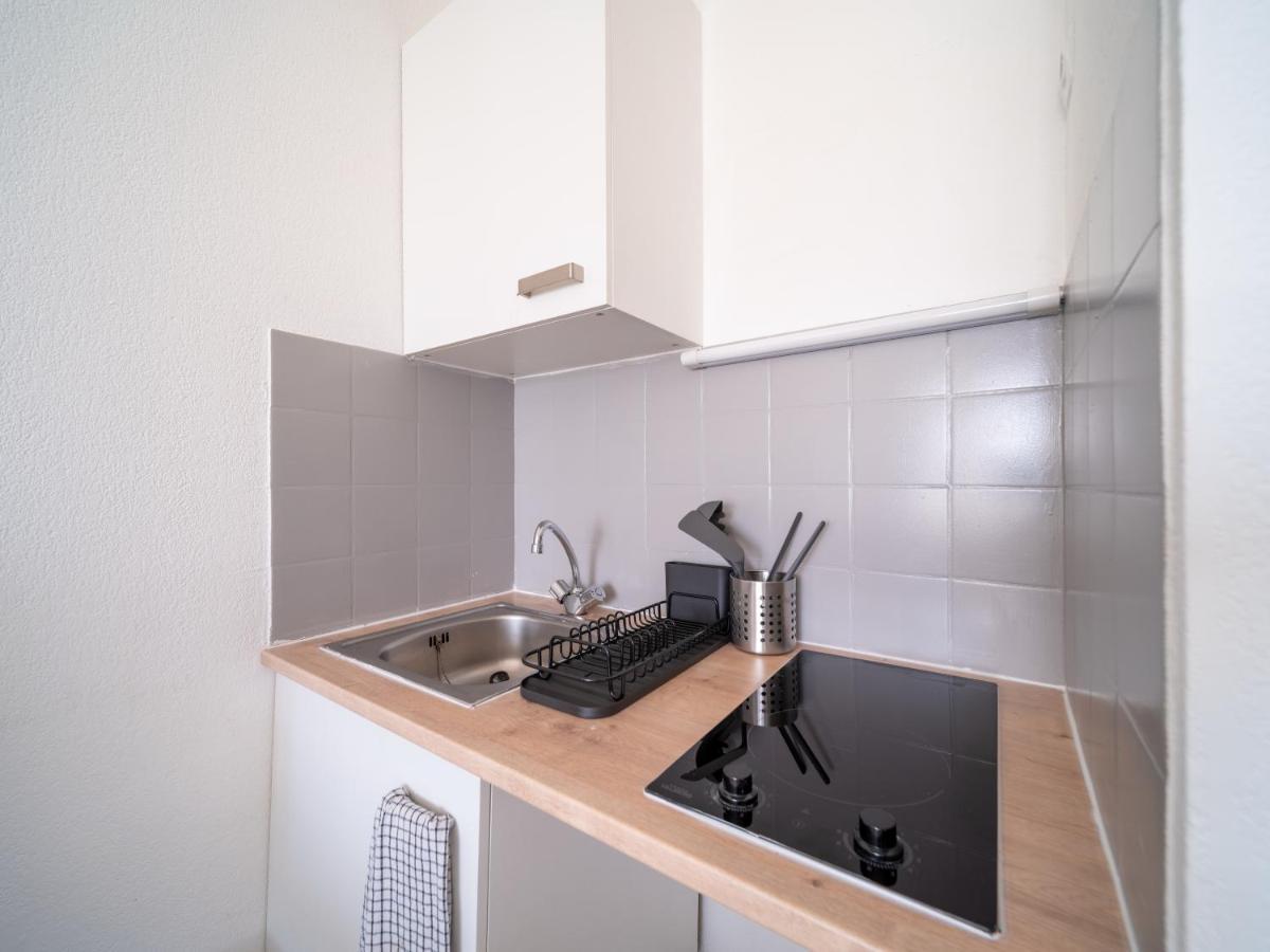Appartement Climatise Avec Parking A 6Min A Pied De La Gare St Charles مارسيليا المظهر الخارجي الصورة