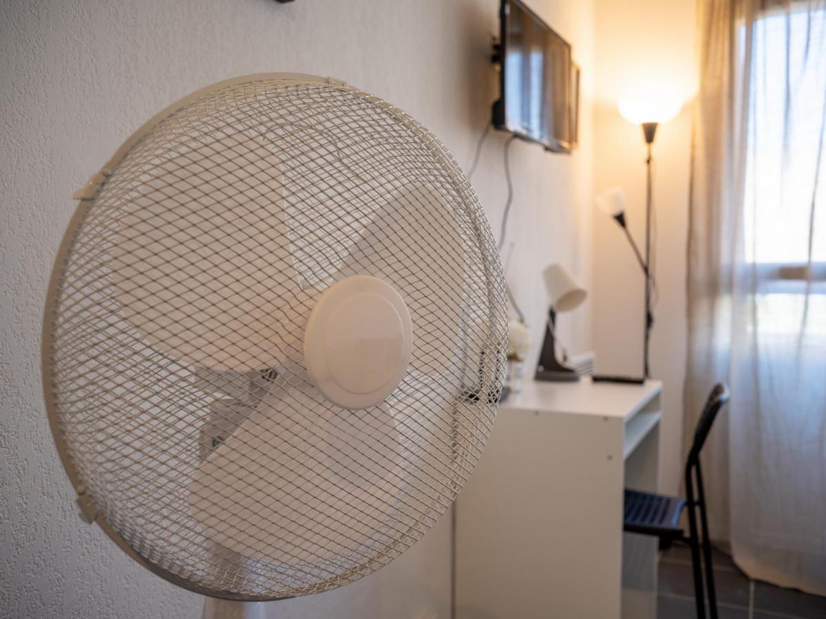 Appartement Climatise Avec Parking A 6Min A Pied De La Gare St Charles مارسيليا المظهر الخارجي الصورة